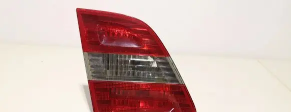 Mercedes-Benz B W245 Tailgate rear/tail lights A1698201564
