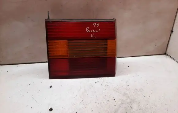 Volkswagen PASSAT B4 Tailgate rear/tail lights 3A5945107A