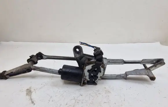 Volvo V70 Front wiper linkage and motor 09151848