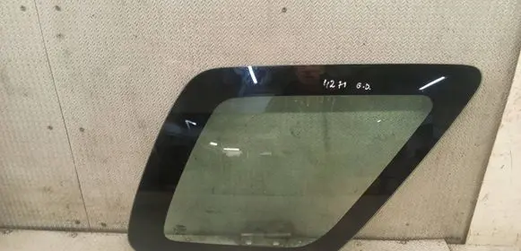 Ford Maverick Rear side window 