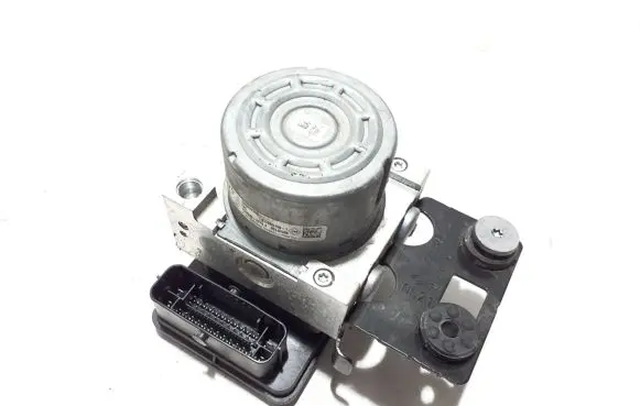 Renault Trafic III (X82) ABS Pump 476602230R
