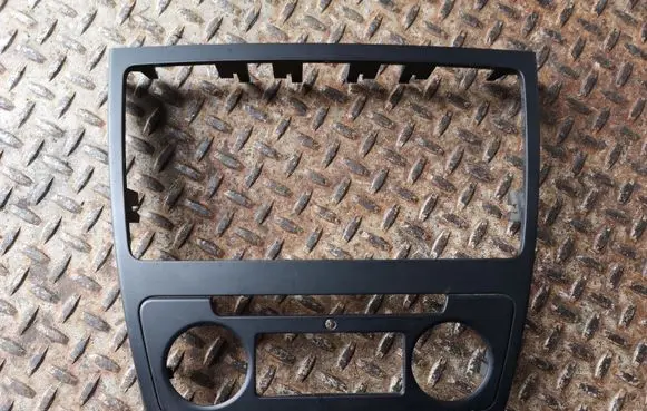 Skoda Yeti (5L) Radio/GPS head unit trim 5L0858069H