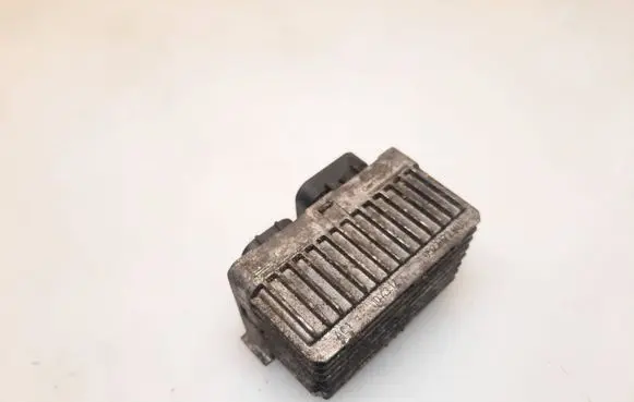 Opel Insignia A Glow plug pre-heat relay 0522122601