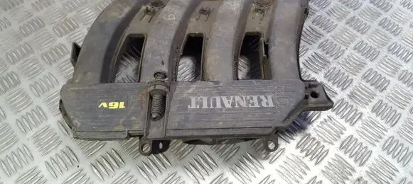 Renault Laguna I Intake manifold