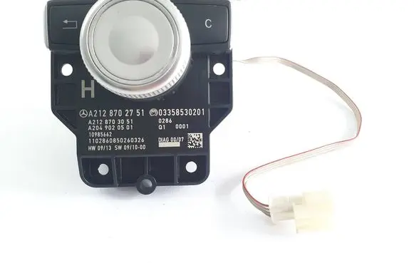 Mercedes-Benz E W212 Head unit multimedia control A2128702751 A2128703051 A2049020501