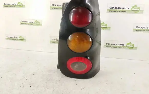 Smart ForTwo II Rear/tail lights 253042R 0001960V002