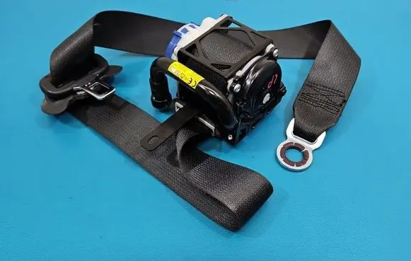 Toyota C-HR I Front seatbelt 50A6P2627M IMPRK1590528