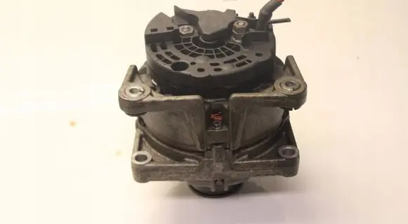 Opel Zafira B Generator/alternator 24447429