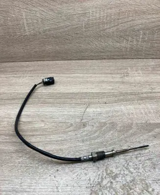 BMW 7 G11 G12 Exhaust gas temperature sensor 8570234 HU265700