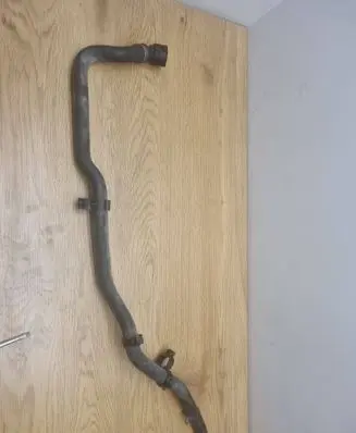 BMW 4 F32 F33 Engine coolant pipe/hose 9243891