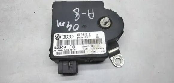 Audi A8 S8 D3 4E Battery control module 4E0915181C