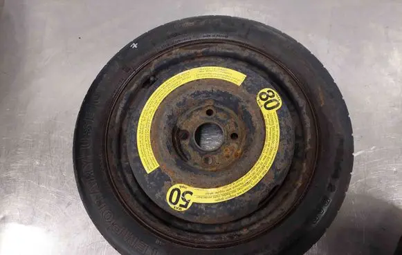 Volkswagen Golf III R15 spare wheel 535601025A