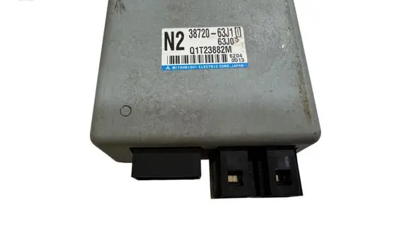 Suzuki Swift I Power steering control unit/module 3872063J10 Q1T23882M