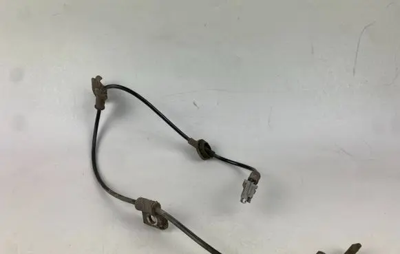 Subaru Forester SH ABS brake wheel speed sensor 27540AG10