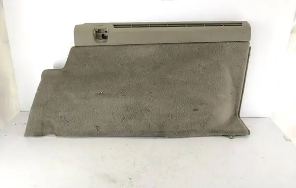 Trunk/boot lower side trim panel