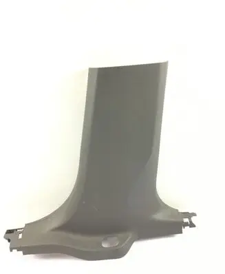 Chevrolet Malibu (B) pillar trim (bottom) AMR08632