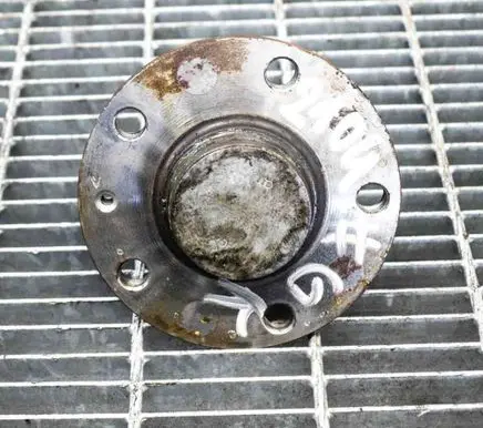 Volkswagen Golf VI Rear wheel ball bearing 