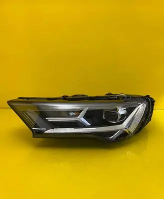 Audi Q7 4M Headlight/headlamp 4M0941011C
