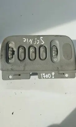 Renault Scenic I Seat heating switch 7700432429 8200471263
