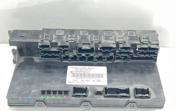 Mercedes-Benz C W203 Fuse module 2035453701 5DK00848643