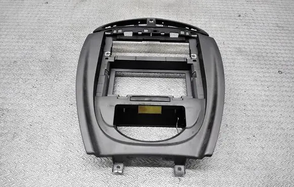 Citroen C5 Radio/GPS head unit trim 9650443077
