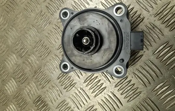 Toyota Yaris Cross Water pump 25012715170