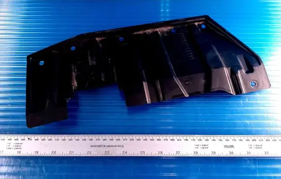 Mitsubishi Lancer X Engine splash shield/under tray MN154382