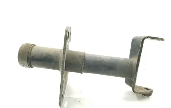 Volkswagen PASSAT B5 Front bumper shock/impact absorber 3B0807133A