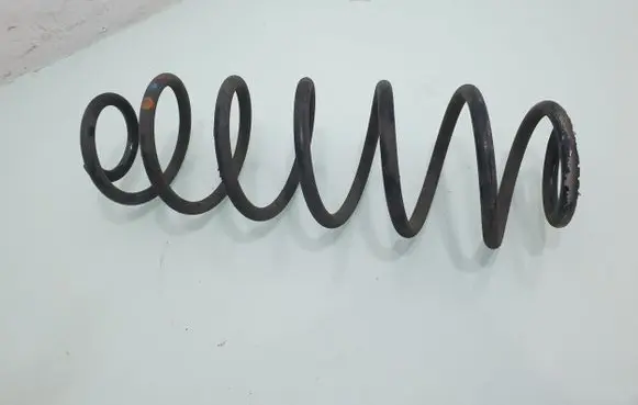 Peugeot 2008 I Rear coil spring