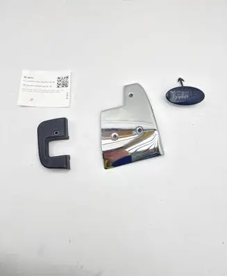 Mercedes-Benz CLK A209 C209 Other front door trim element A2037230124 P0058406