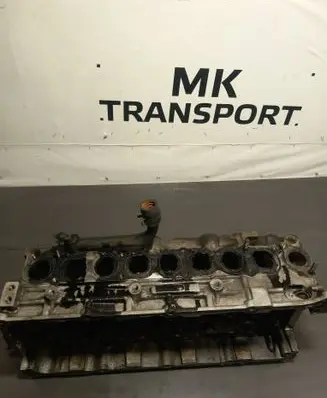KIA Sorento Engine head 221004A025