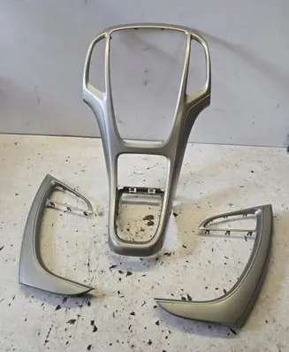 Opel Astra J Panel trim