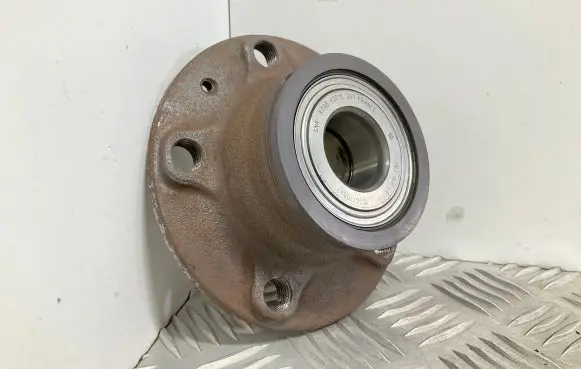 Volkswagen Golf Sportsvan Rear wheel ball bearing 1K0R