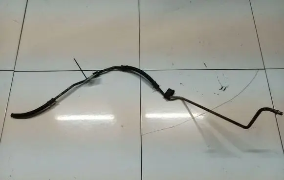 Ford Focus C-MAX Air conditioning (A/C) pipe/hose