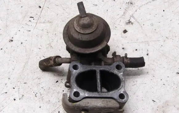 Honda CR-V Throttle body valve 