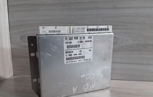 Mercedes-Benz A W168 ESP (stability system) control unit 0265109425 0225457132