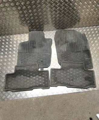 Toyota RAV 4 (XA30) Car floor mat set 