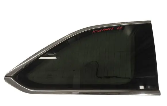 Toyota Highlander XU50 Rear side window 