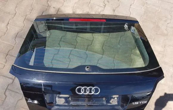 Audi A3 S3 8P Truck tailgate