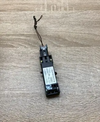 Audi A8 S8 D2 4D Airbag deployment crash/impact sensor 4D0959643D