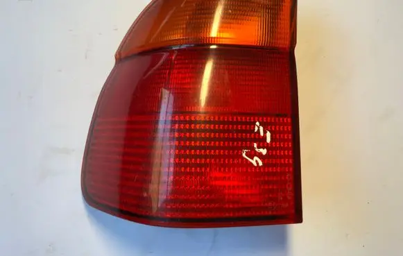 BMW 5 E39 Rear/tail lights 8361671 8371327