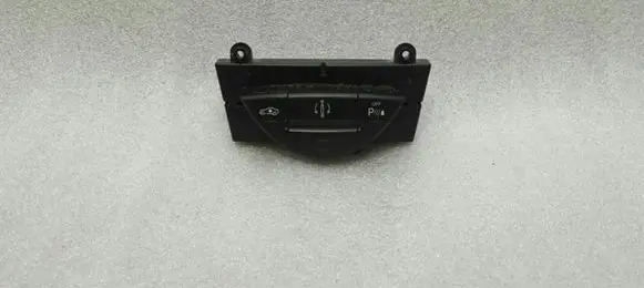 Mercedes-Benz E W211 Other switches/knobs/shifts A2118213158