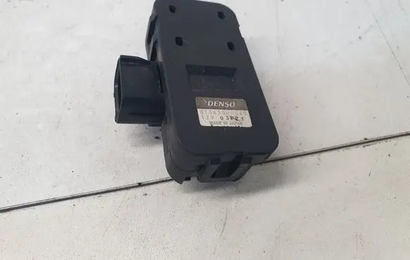 Lexus GS 250 350 300H 450H Air quality sensor 0136500040