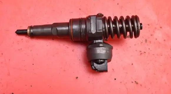 Audi A4 S4 B6 8E 8H Fuel injector 0414720073