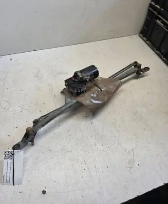 Volkswagen Polo III 6N 6N2 6NF Front wiper linkage and motor 6K0955119