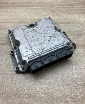 Renault Laguna II Engine control unit/module ECU 8200309318 0281011725