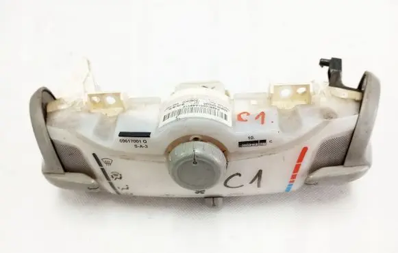 Citroen C1 Climate control unit 559000H020