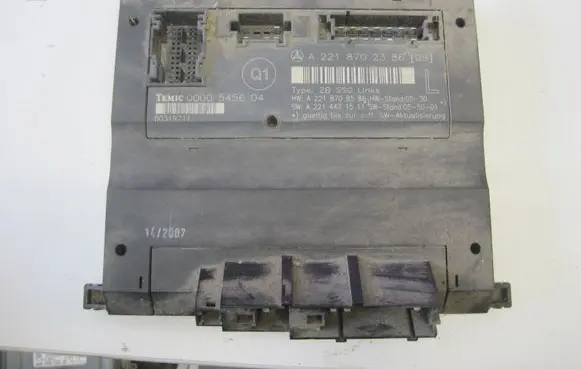 Mercedes-Benz S W221 Seat control module A2218702386