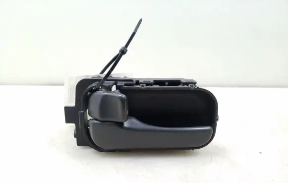 Nissan X-Trail T30 Rear door interior handle