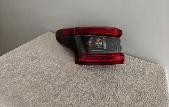 Nissan Qashqai Rear/tail lights 22019009
